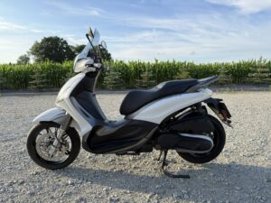 Piaggio Beverly 350 Sport Touring 2024